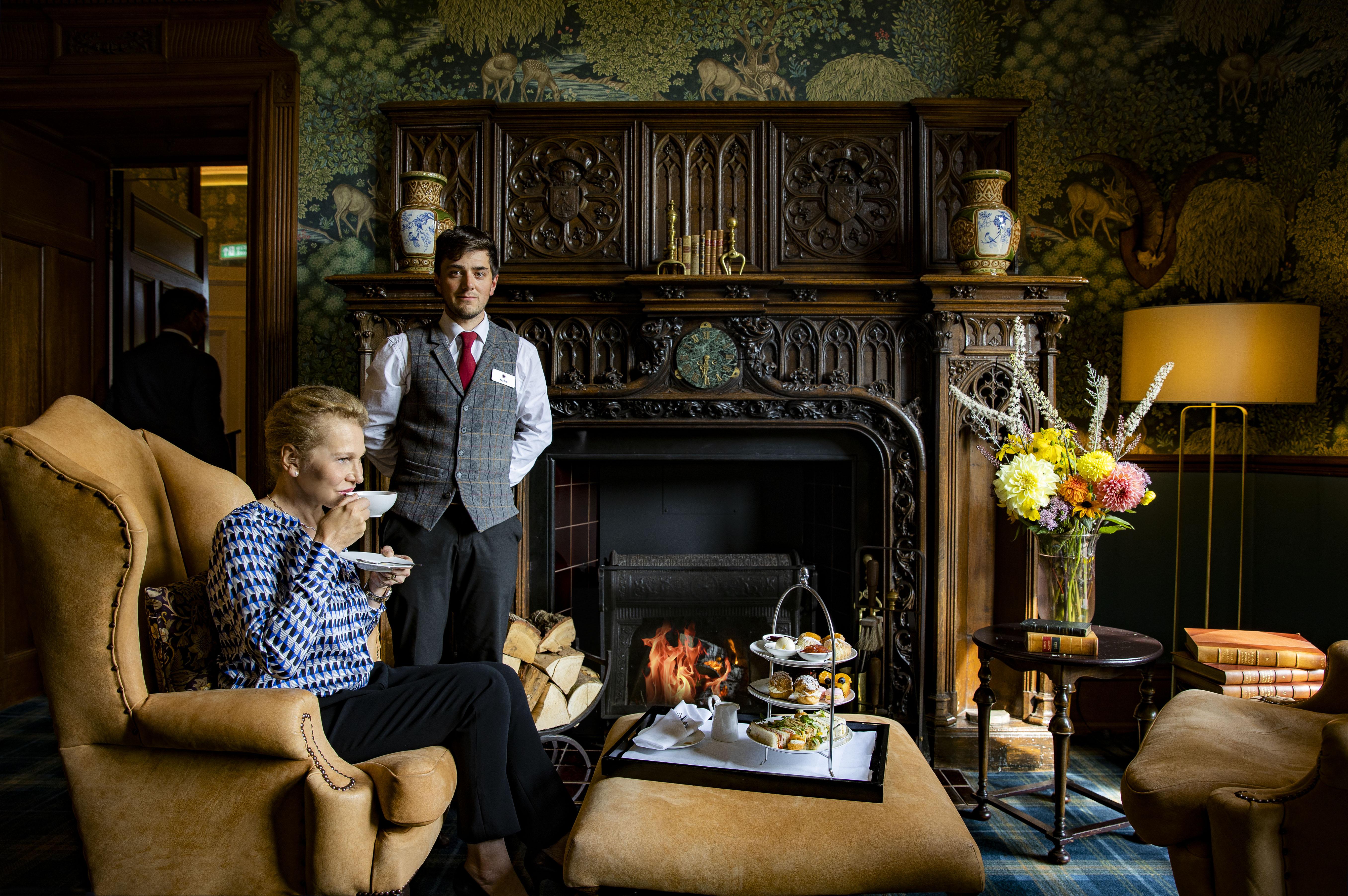 Schloss Roxburghe, Part Of Destination By Hyatt Exterior foto The fireplace in the Drawing Room