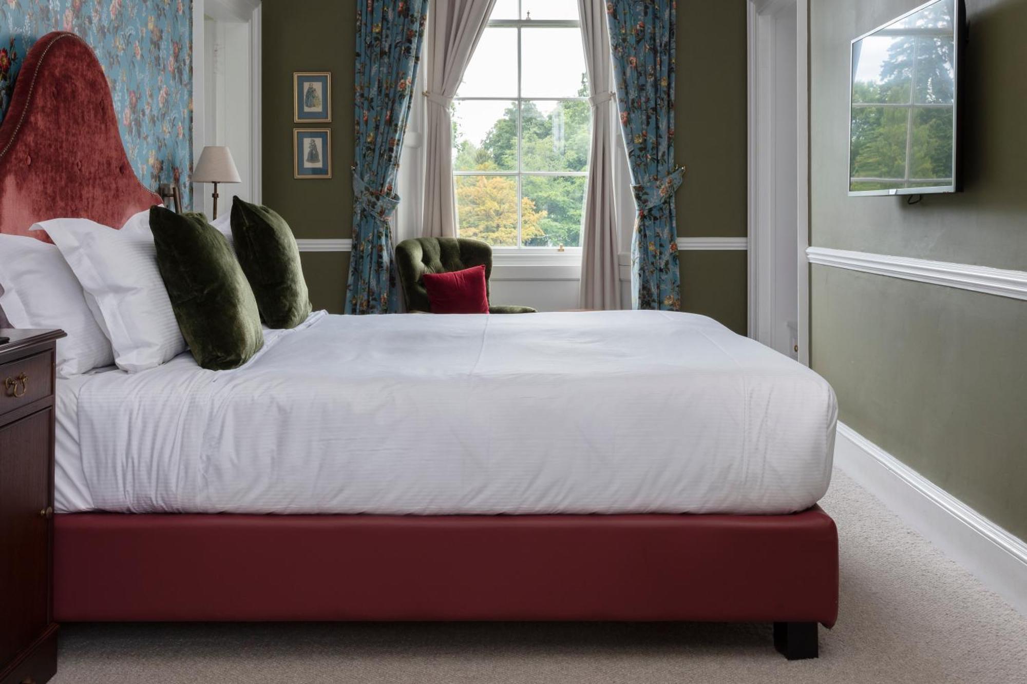 Schloss Roxburghe, Part Of Destination By Hyatt Exterior foto A bedroom at the hotel
