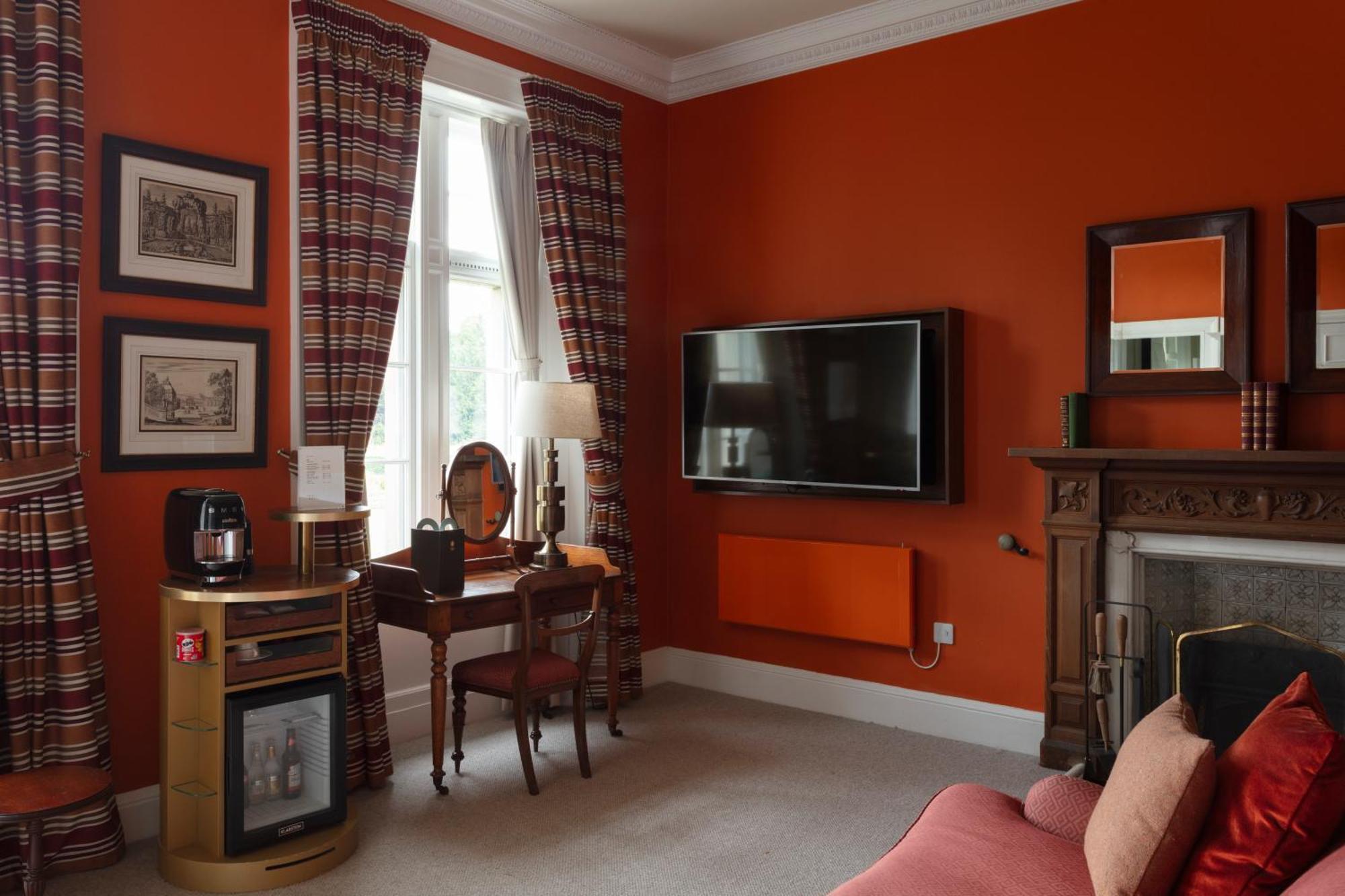 Schloss Roxburghe, Part Of Destination By Hyatt Exterior foto A room at the hotel